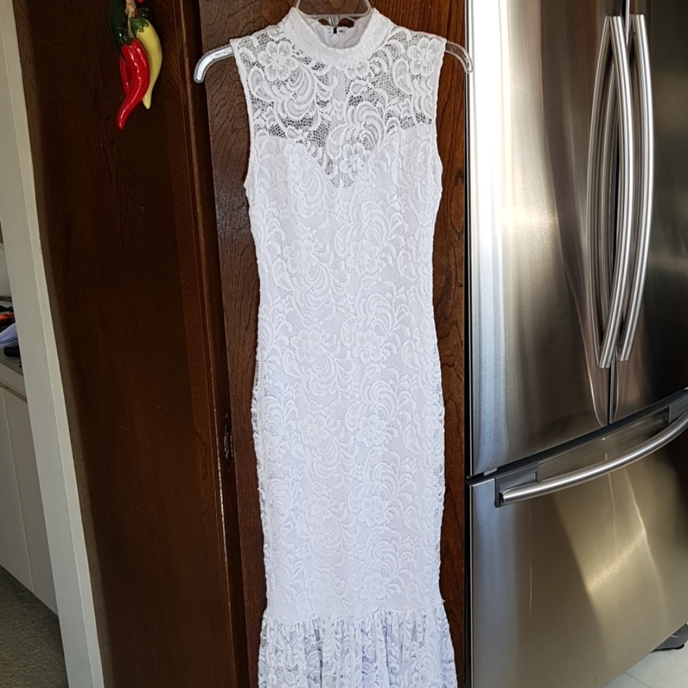 Bebe lace maxi dress